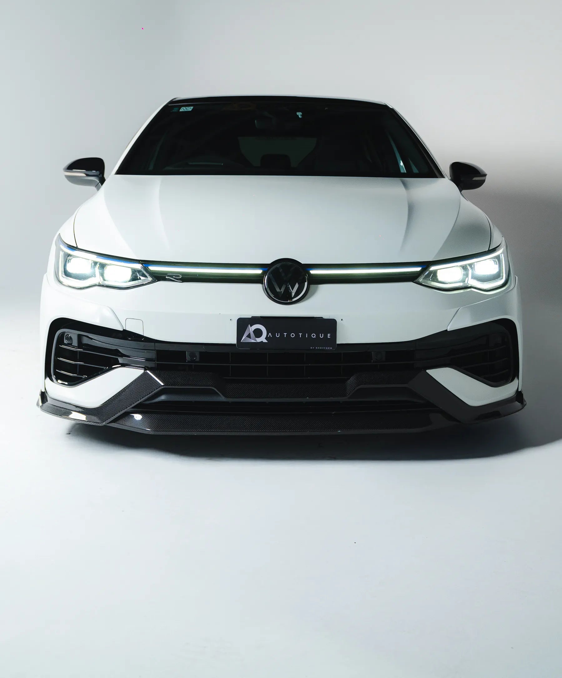AUTOTIQUE VW Golf R MK8 (2021+) - OEM + Aero Art Kit (Designed in Aust